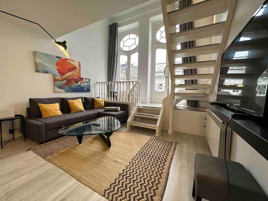 En Un Edificio Senorial: Duplex Totalmente Nuevo. Lägenhet Vigo Exteriör bild